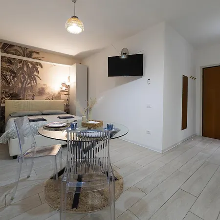 Casetta In Via Dini Апартаменты